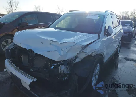 2018 Volkswagen Tiguan 2.0T Se/2.0T Sel from USA, damaged, VIN 3VV2B7AX3JM112752